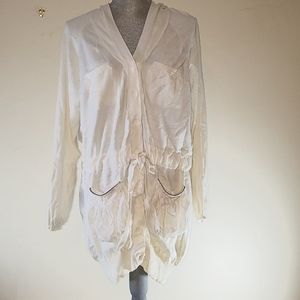 L.a.m.b  jacket size small unique style white color like hoodie.